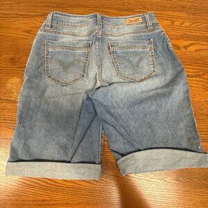 Vintage Levi's Cuffed Hem Shorts, Women's Size 10
